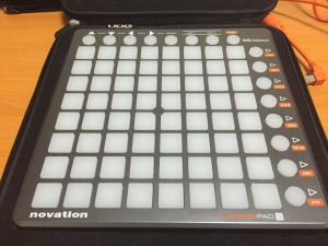 Novation Liveコントローラー LaunchPad S