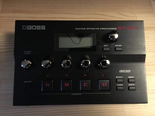 BOSS GT-001